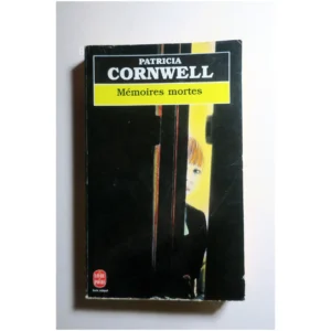 Mémoires Mortes....Cornwell Le Livre de Poche 2000