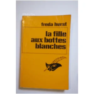 La fille aux bottes blanches...Hurst Le Masque 1971