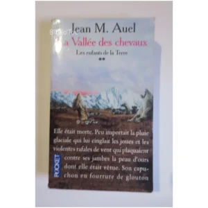 Les Enfants de la terre, tome 2 - La val...Auel Presses Pocket 1994
